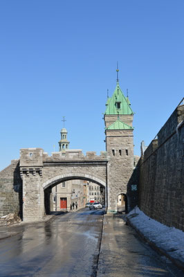 Une des portes fortifiées de la ville