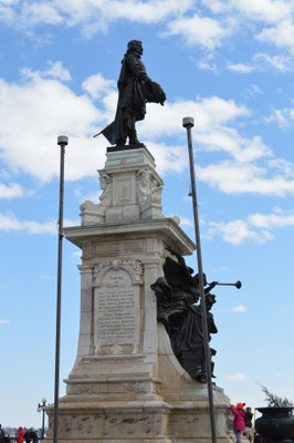 Statue de Samuel de Champlain, fondateur de la ville