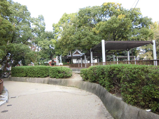 宮山神社内公園