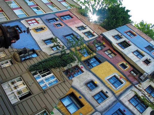 "Quartier Hundertwasser à Vienne"  cliché réalisé par Joël