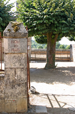 Bild: Gedenkstätte des Massaker von Oradour sur glane  