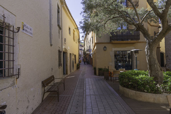 Bild: Enge Gassen und Hinterhöfe in Begur