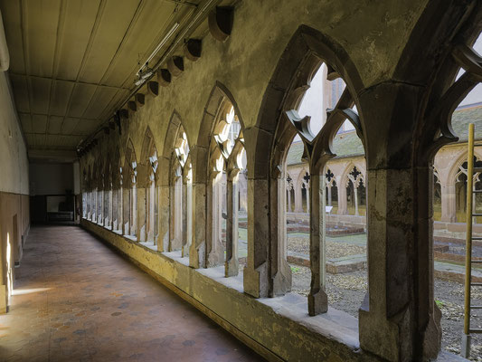 Kreuzgang in dem ehemaligen Franziskanerkloster in Saverne