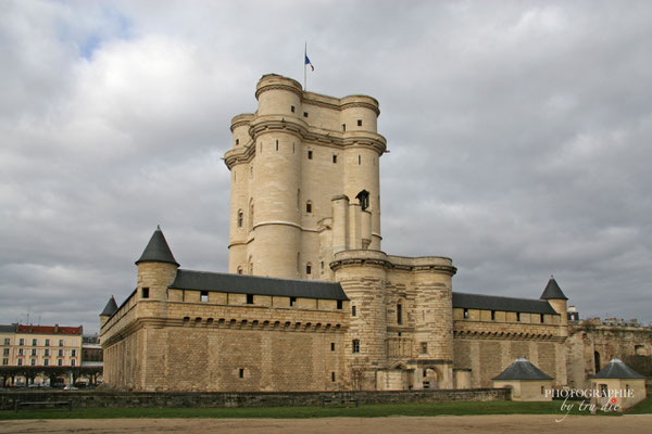 Bild: Ansichten Château de Vincennes in Paris 