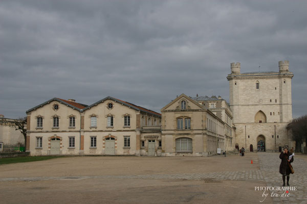 Bild: Ansichten Château de Vincennes in Paris 