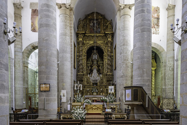 Bild: Igreja de Santo Antão am Praça do Giraldo in Évora 