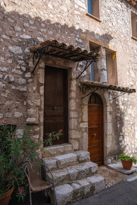 Bild: Gourdon im Département Alpes Maritimes in der Provence  