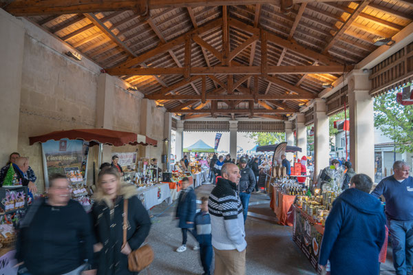 Bild: Weihnachtsmarkt in Fontvielle, Bouches du Rhône 