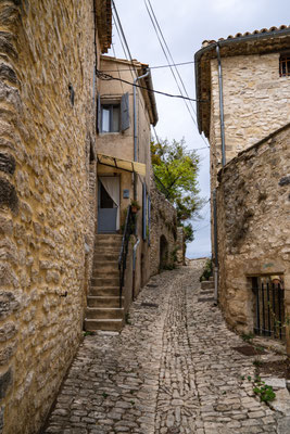 Bild: Vachères im Département Alpes de Haute Provence 