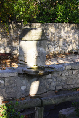Bild: Fontaine du quai de Verdun, Pernes les Fontaines 