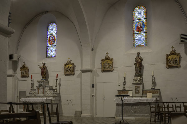 Bild: Im Innern der Église Saint-Pierre in Cotignac