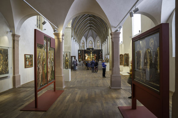 Bild: Ausstellungsstücke im Musée Unterlinden in Colmar im Elsass, Frankreich
