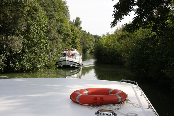 Hausboot-Tour auf dem Canal de Montech, Canal Latéral à la Garonne und Petite Baise 