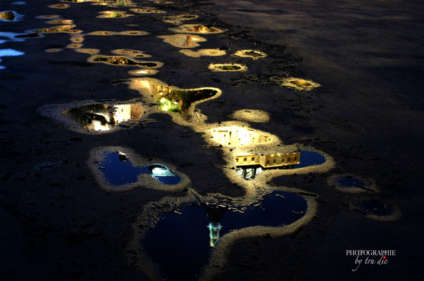 Bild: Mont-Saint-Michel bei Nacht 