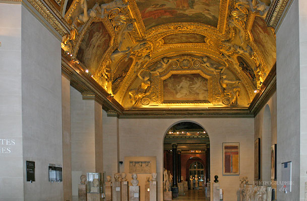 Bild: Louvre Paris, Decken und Stuckarbeiten