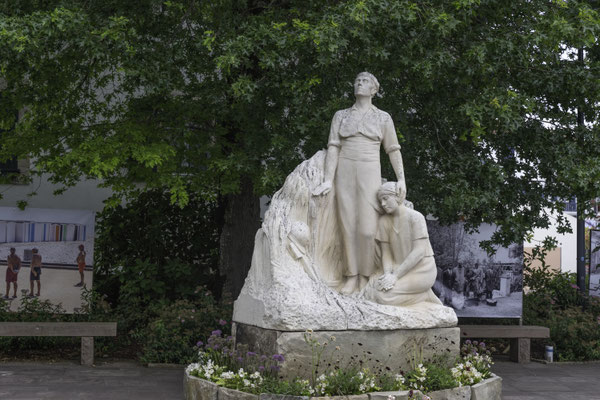 in den Straßen von Ascain im französischen Baskenland