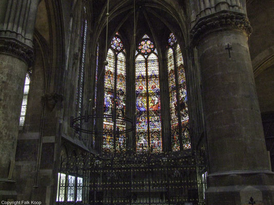 Bild: Glasfenster der Kathedrale Saint-Etienne in Metz