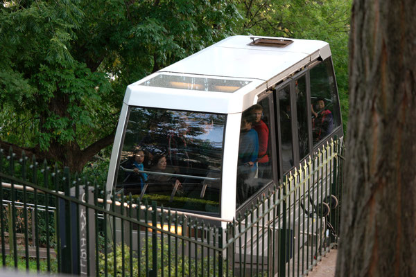 Bild: Zugseilbahn zu Basilika