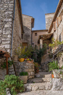 Bild: Gourdon im Département Alpes Maritimes in der Provence  