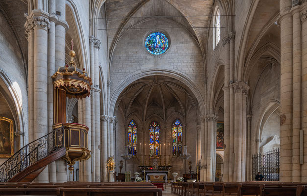 Bild: Collégiale royale Ste.-Marthe in Tarascon 