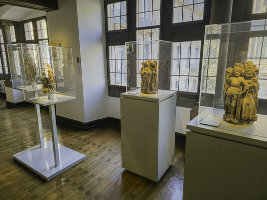 Bild: Skulpturen im Musée de l'Œuvre Notre-Dame in Strasbourg