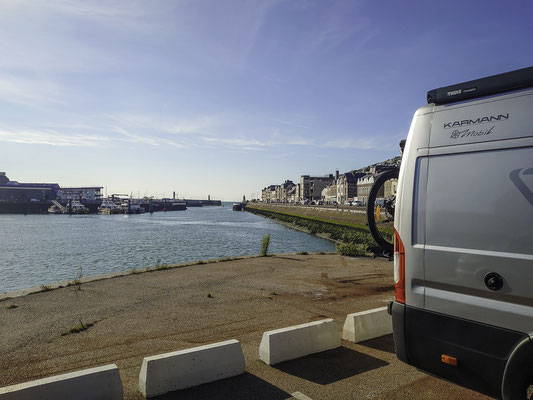 Bild: Wohnmobilreise Normandie, hier Stellplatz Fécamp