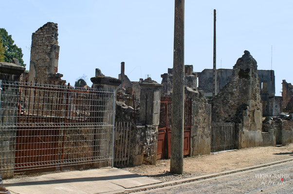 Bild: Gedenkstätte des Massaker von Oradour sur glane  