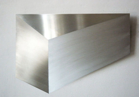 "o.T.", 100x70 cm, Aluminium geschliffen, 2010