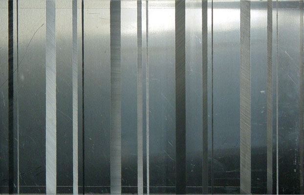 "I II IIIII, Aluminium geschliffen, 50x70, 2007 