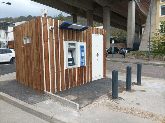Kiosque blindé