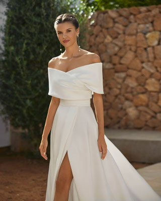 Susan collection Adriana Alier