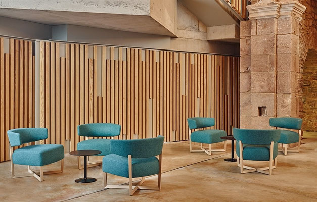 ラウンジチェア - ANDREU WORLD - TAURO Lounge Chair - puntod ラウンジチェア - ANDREU WORLD - TAURO Lounge Chair - puntod