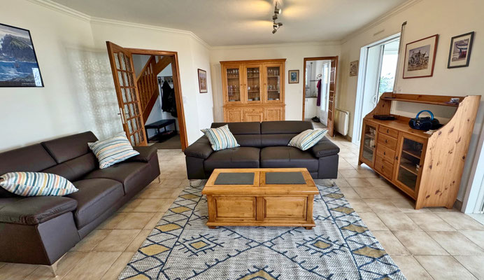 Gemütliches Wohnzimmer im Ferienhaus Tal ar Mor in Plouhinec, Finistère