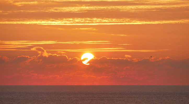 Ferienhaus Ker Armor, Plouhinec, Sonnenuntergang über der Bucht von Audierne