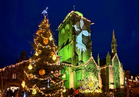 Locronan an Weihnachten, Lichterglanz, Weihnachtsmarkt