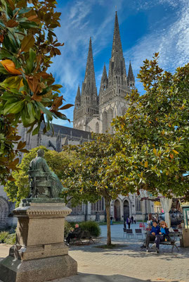 Quimper, alte Fachwerkhäuser, Schnitzereien, Figuren, Bretagne, Cornouaille