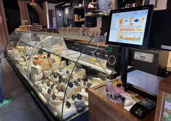Fromagerie Le Brie du Marin, Douarnenez, Käseladen, Käseplatten, Raclette und mehr