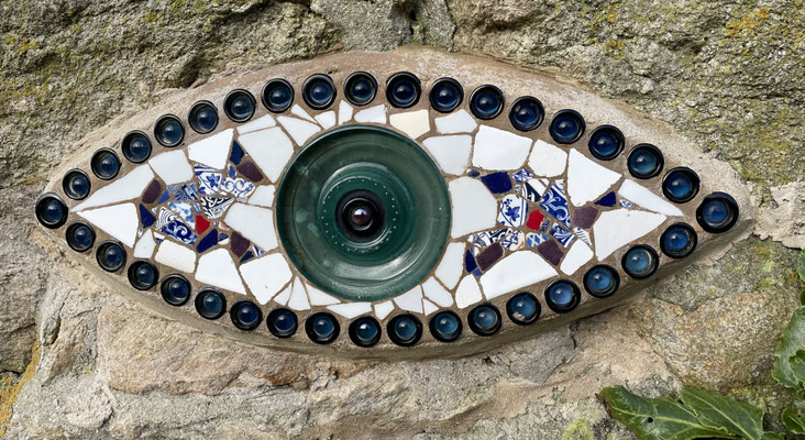 Die Augen von Pierre Chanteau zu Ehren der Seenotretter
