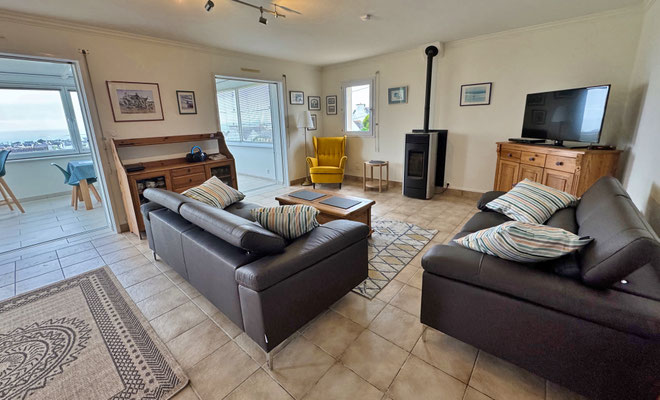 Gemütliches Wohnzimmer im Ferienhaus Tal ar Mor im Finistère