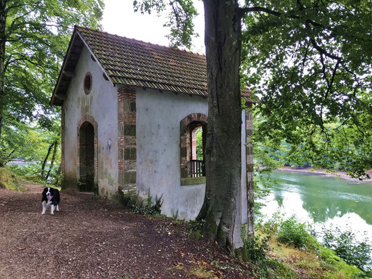 Le bois de Suguensou, der Wald von Suguensou, Audierne, Goyen, altes Bade- und Teehaus Cap Sizun