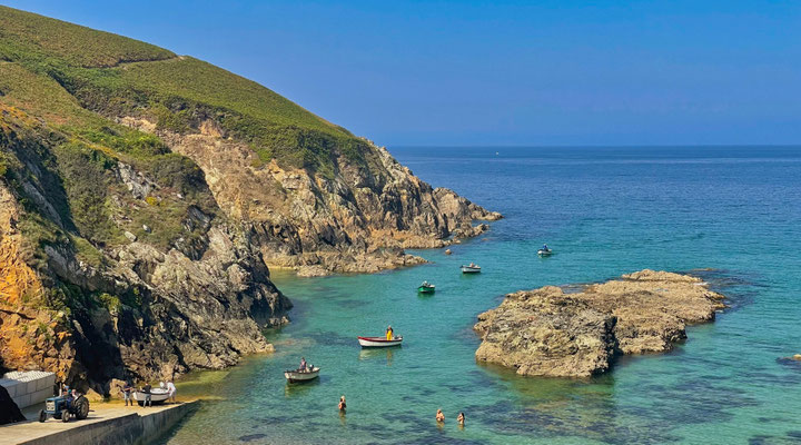 La Buvette de Pors Théolen, Cléden-Cap-Sizun, Café, Bar, am Atlantik, Hafen, Bretagne