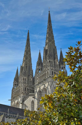 Quimper, alte Fachwerkhäuser, Schnitzereien, Figuren, Bretagne, Cornouaille