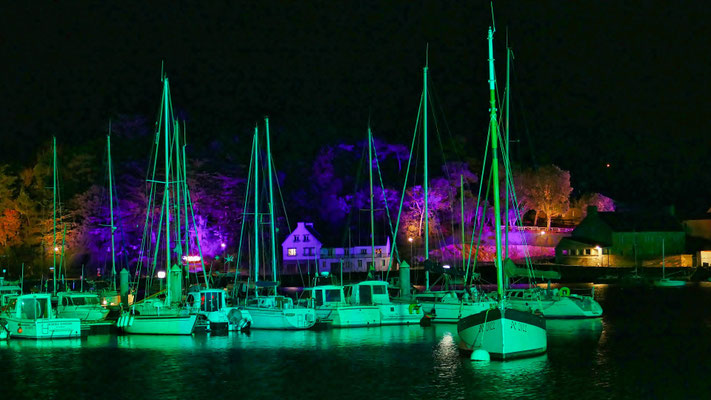 Weihnachtsbeleuchtung in Audierne, Cap Sizun, Bretagne