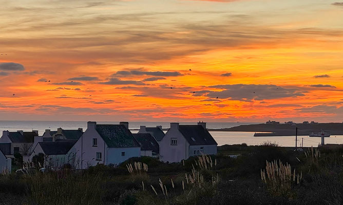 Ferienhaus Ker Armor, Plouhinec, Sonnenuntergang über der Bucht von Audierne