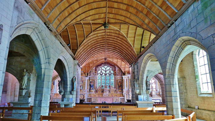 Sainte-Marie-du-Ménez-Hom, Kirche in der Bretagne, Finistère, Altar