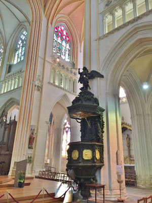 Cathédrale  Saint-Corentin in Quimper, Kathedrale, Innenraum