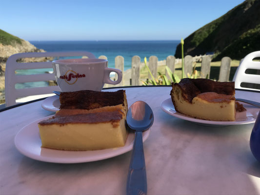 La Buvette de Pors Théolen, Cléden-Cap-Sizun, Café, Bar, Far Breton hausgemacht, am Atlantik, Bretagne