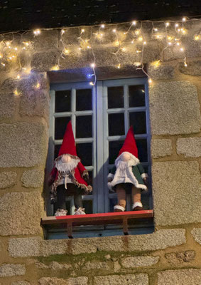 Locronan an Weihnachten, Lichterglanz, Weihnachtsmarkt