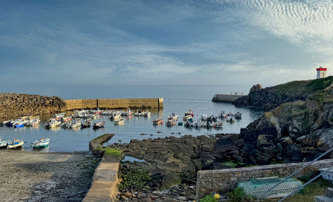 Pors Poulhan, Bar les Côtiers und Roulotte â Crêpes