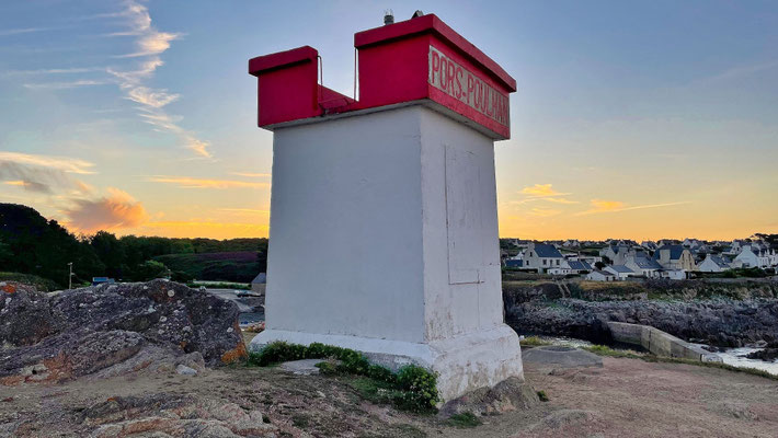 Pors Poulhan, malerischer kleiner Hafen in Plouhinec
